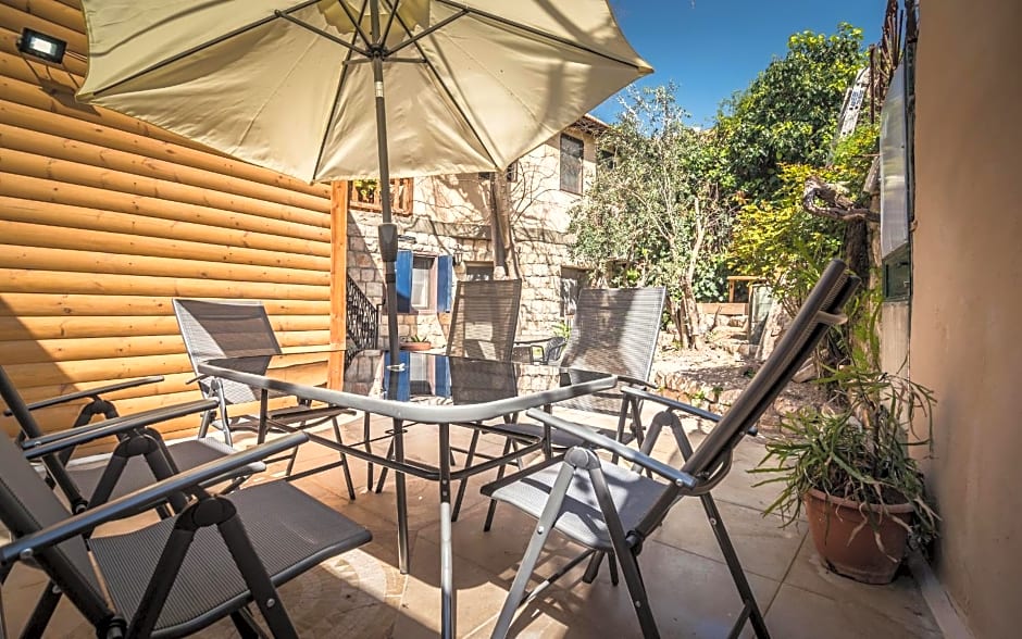 Myrtle the Turtle Guesthouse