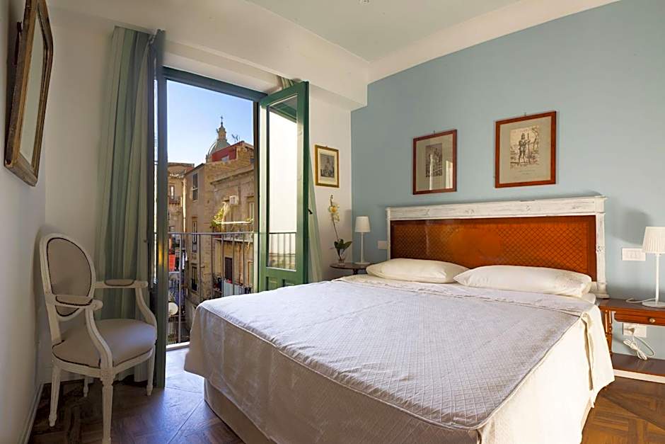 Demetra Rooms