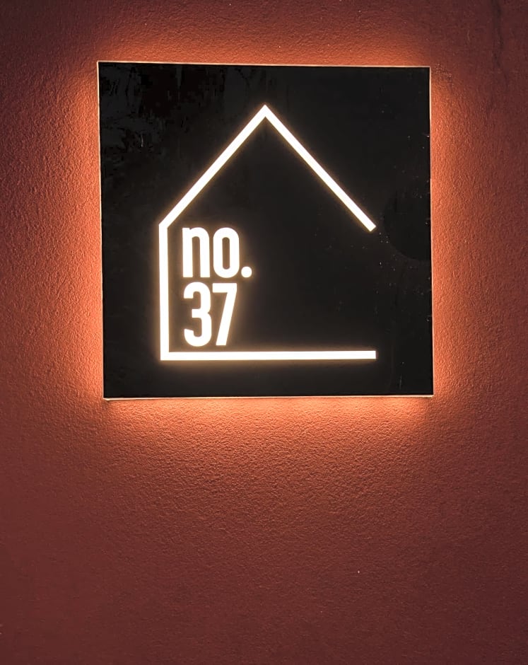Hotel No37