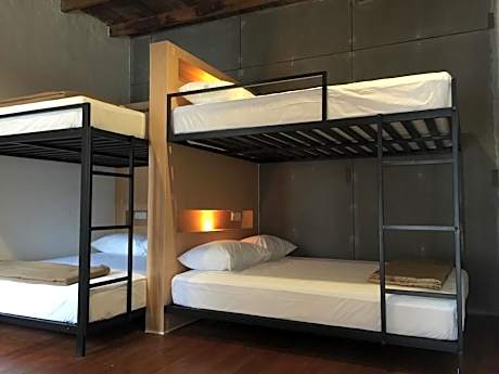 Bed in 4-Bed Mixed Deluxe Dormitory Room