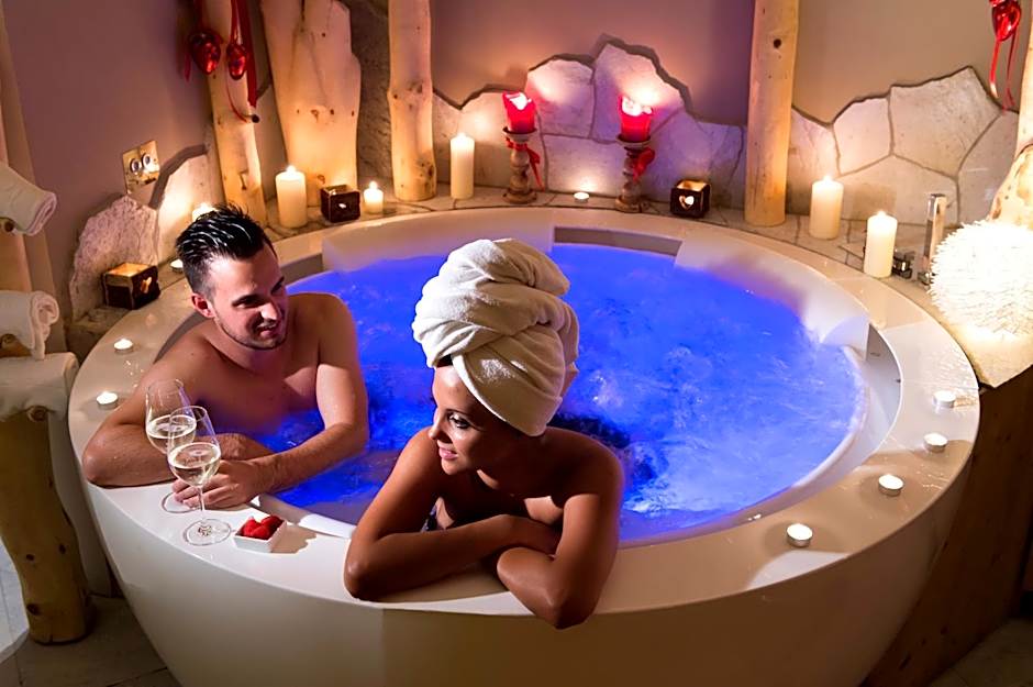 Abinea Dolomiti Romantic Spa Hotel