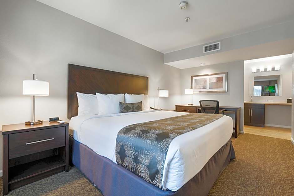 Chase Suites