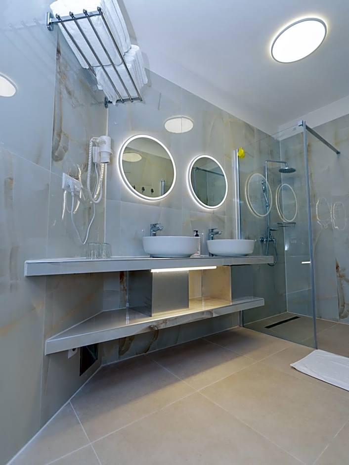 Hotel Tulipan Pruhonice