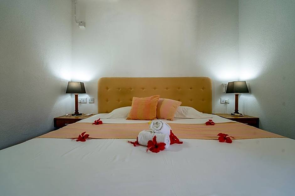 La Residence Villas & Studios
