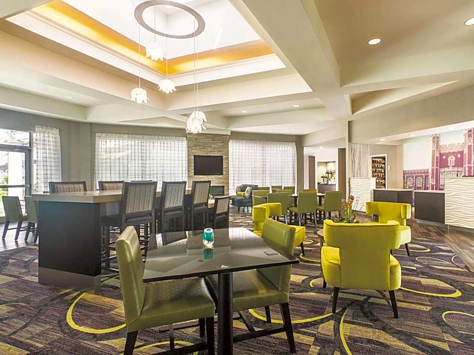La Quinta Inn & Suites by Wyndham Oklahoma City Norman