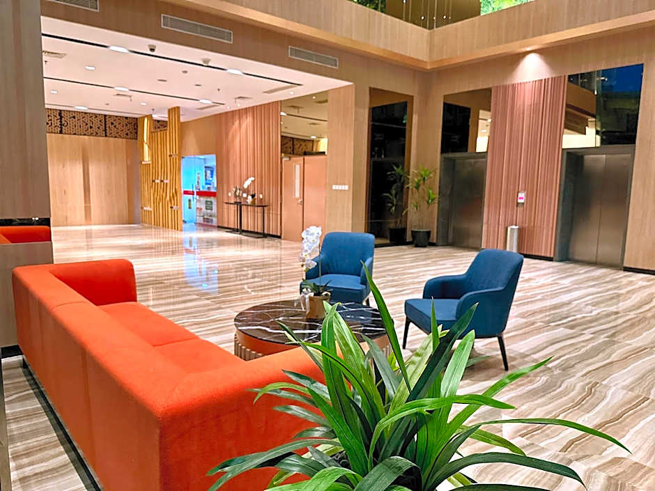 HARRIS Hotel & Conventions Gubeng