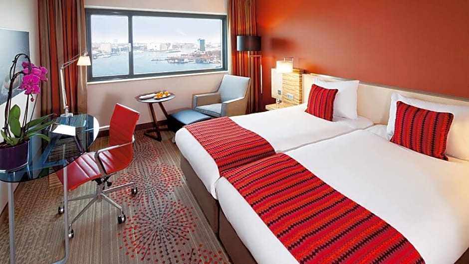 Mövenpick Hotel Amsterdam City Centre