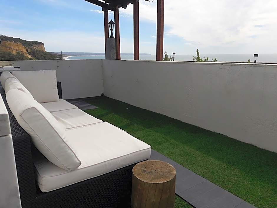 Fonte da Telha Beach Hostel