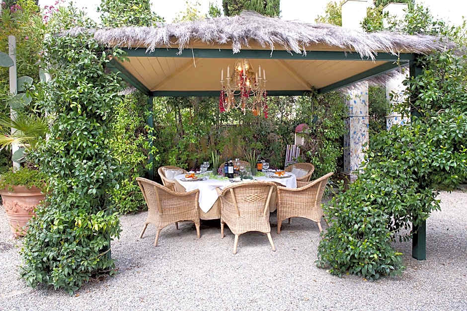 Fattoria Santa Lucia Borgo alla Cantina