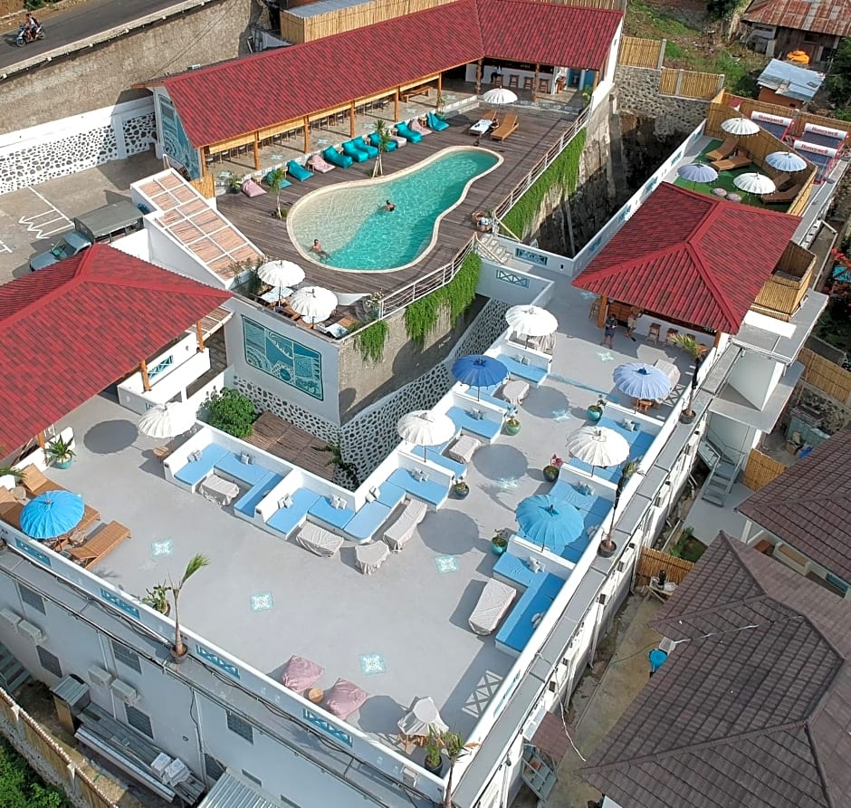Seaesta Komodo Hotel & Hostel