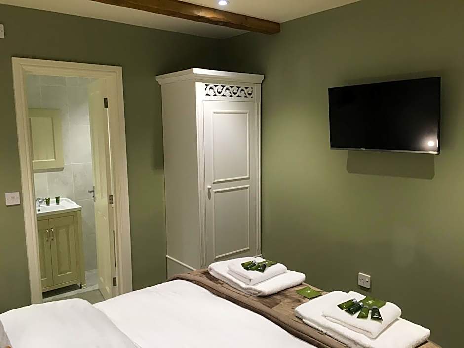 Greyhound Inn Wilton