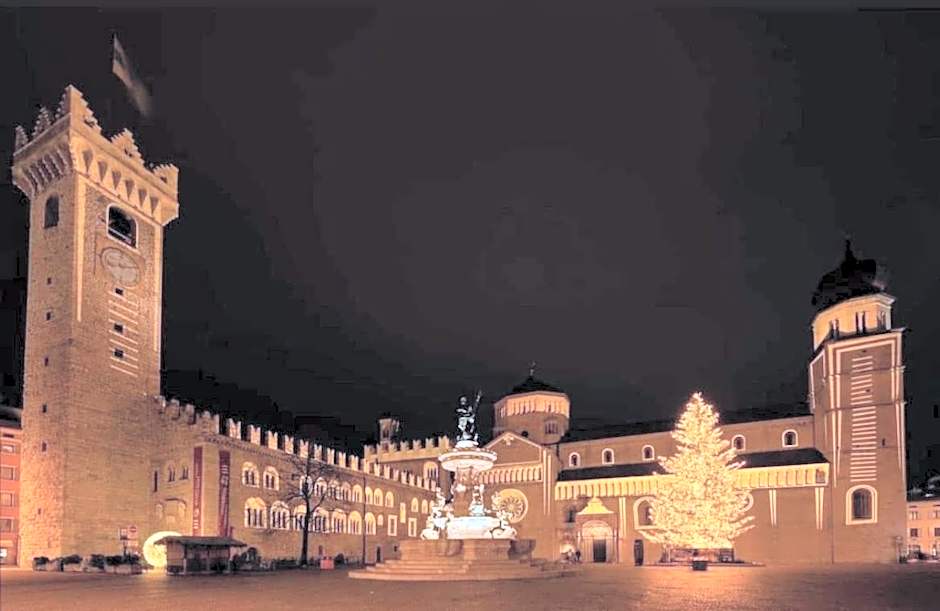 Klemi, rooms in old town Dolomia best home Check in automatico