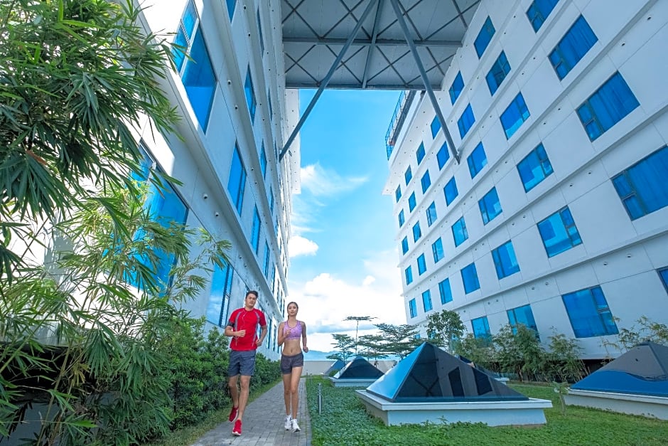Maayo Hotel