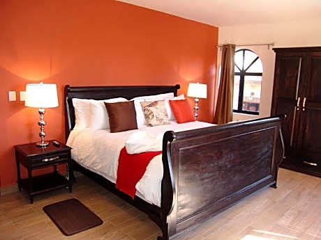 Deluxe Junior Suite