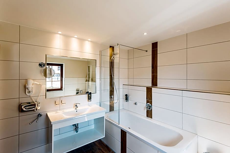 Erlebnishotel "Zur Schiffsmühle" GmbH