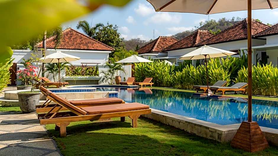 Nomada Villas - Giant Pool - Private Kitchen - Free Gym Access - Up to 40Mbps WiFi