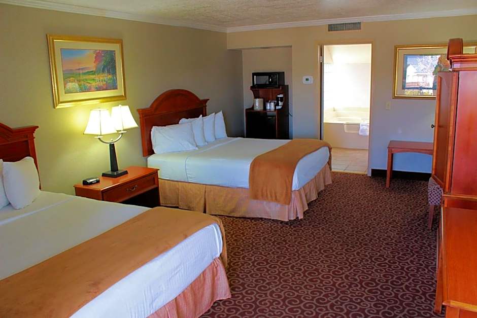 Red Arrow Inn & Suites, a Travelodge by Wyndham