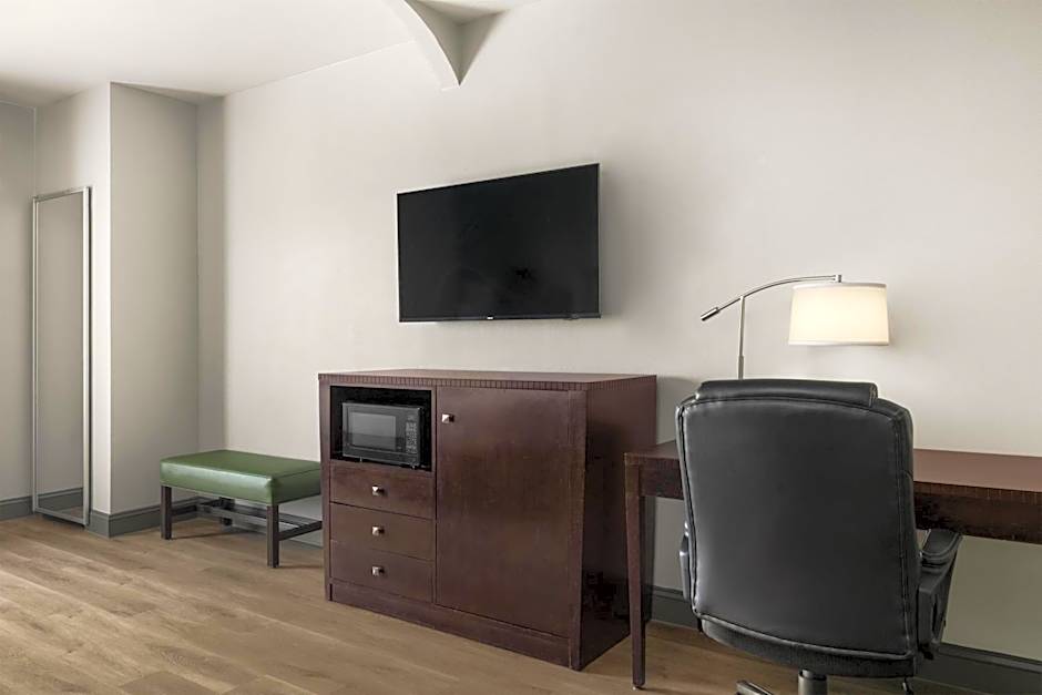 Best Western Plus Duncanville/Dallas