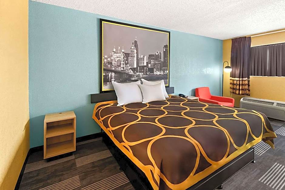 Super 8 by Wyndham Vandalia/Dayton International Airport