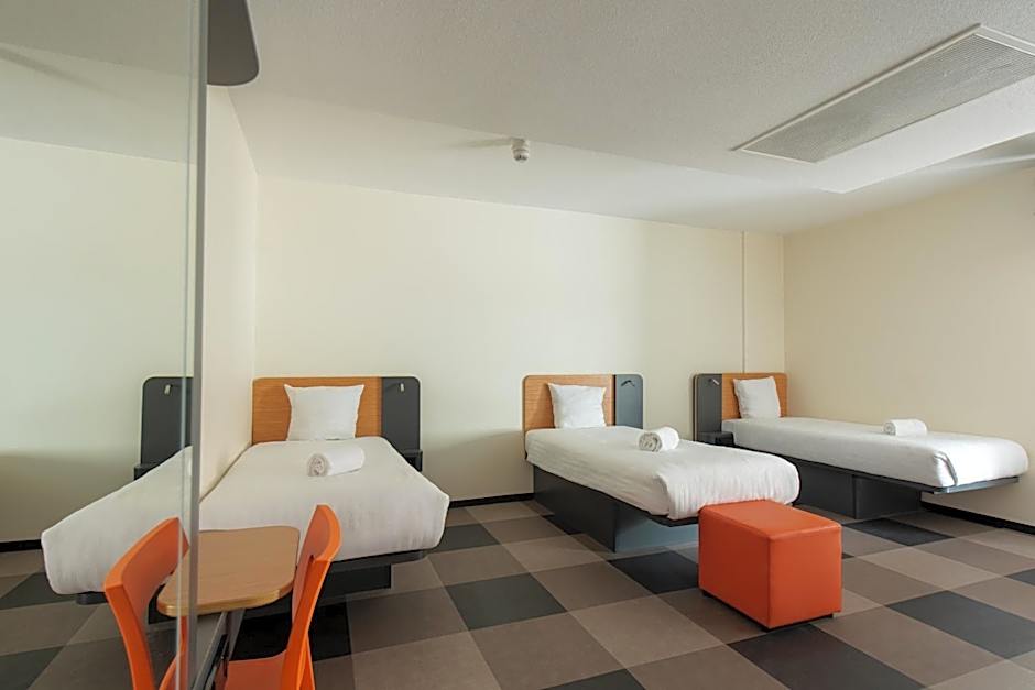 easyHotel The Hague Scheveningen Beach