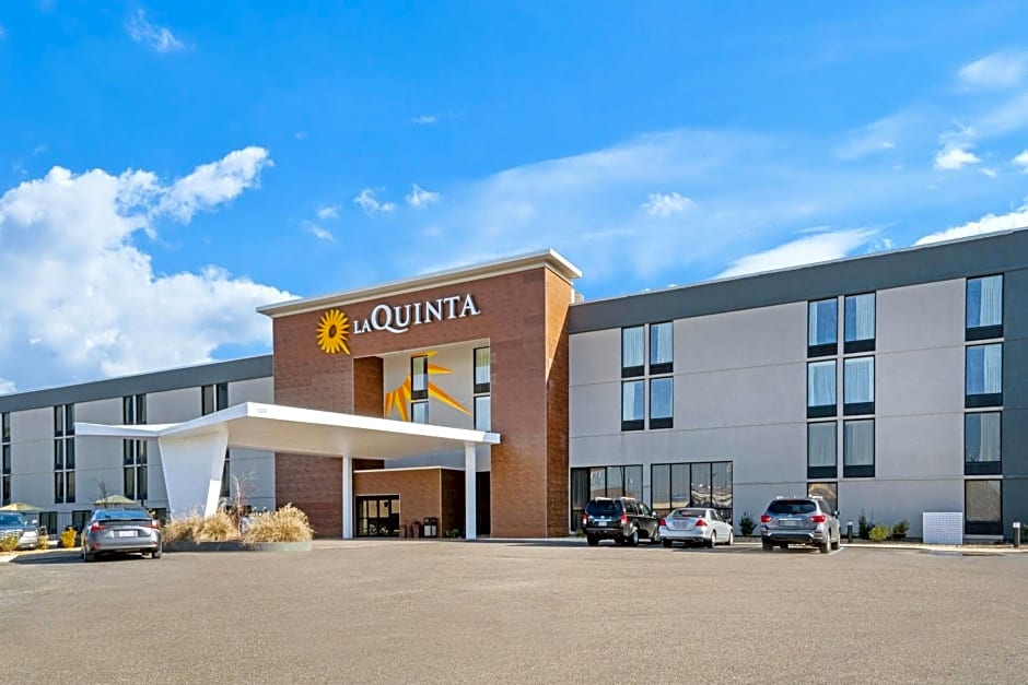 La Quinta Inn & Suites by Wyndham Columbus