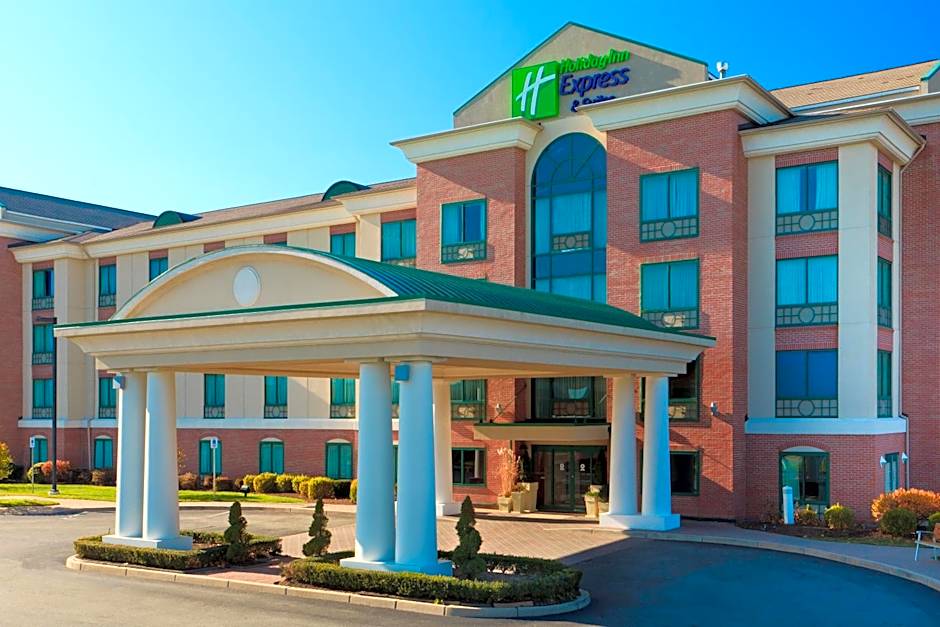 Holiday Inn Express Hotel & Suites Warwick-Providence Airport By IHG