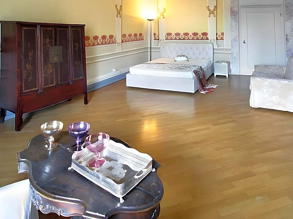 Palazzo Tolomei - Residenza D'Epoca