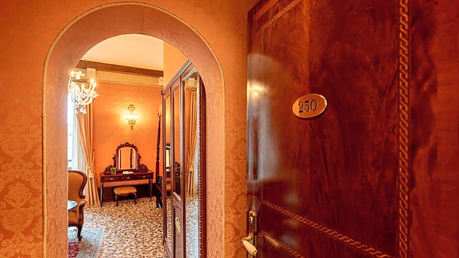 Hotel Al Ponte Dei Sospiri