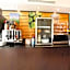 La Quinta Inn & Suites by Wyndham Denver  Golden
