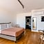 Glass House - Smart Rooms & Parking