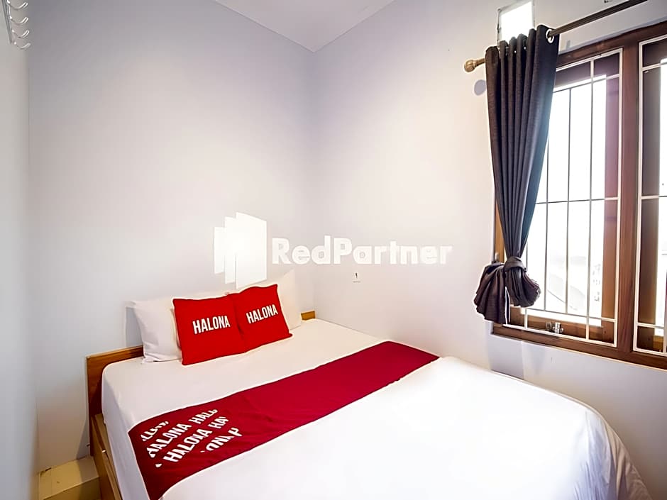 Halona Residence near Pakuwon Mall Jogja Mitra RedDoorz