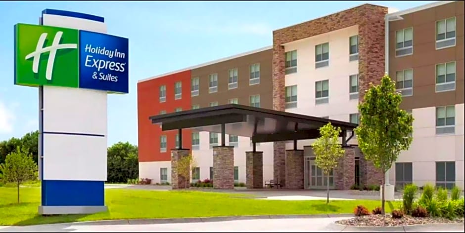 Holiday Inn Express & Suites Mansfield - Ontario, an IHG Hotel