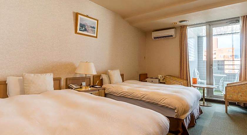 Hotel New Century