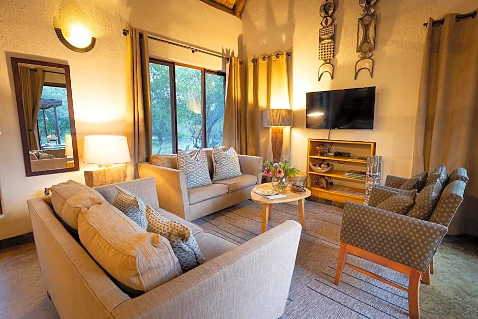 Zebra Lodge