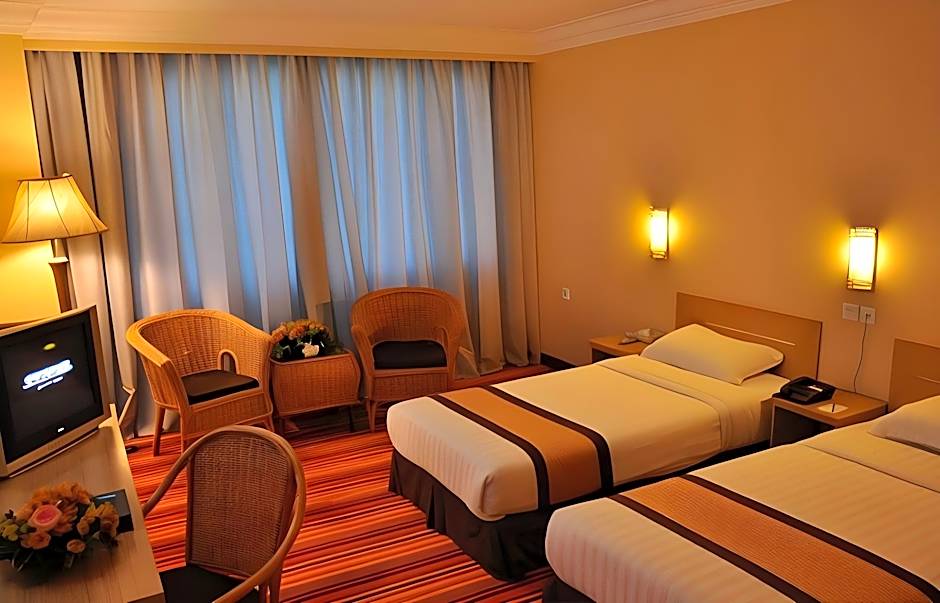 Tang Dynasty Park Hotel