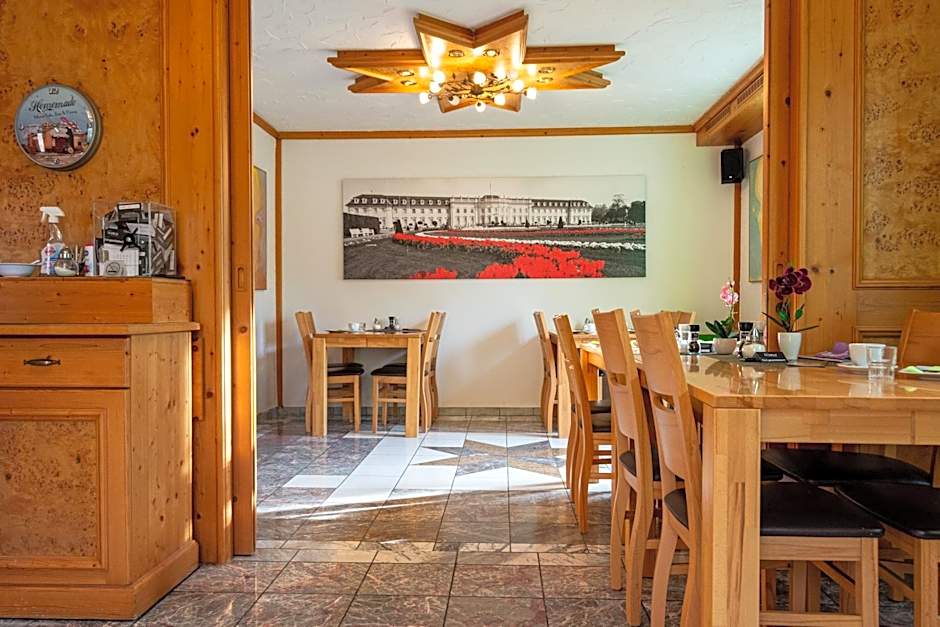 Hotel-Cocco-Bello in der Villa Foret