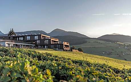 Aparthotel Panorama Living Dolomites