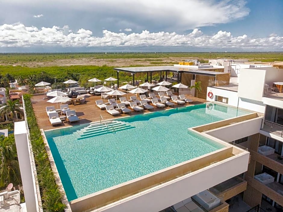 The Fives Oceanfront