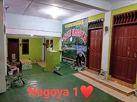 Nagoya bukit lawang