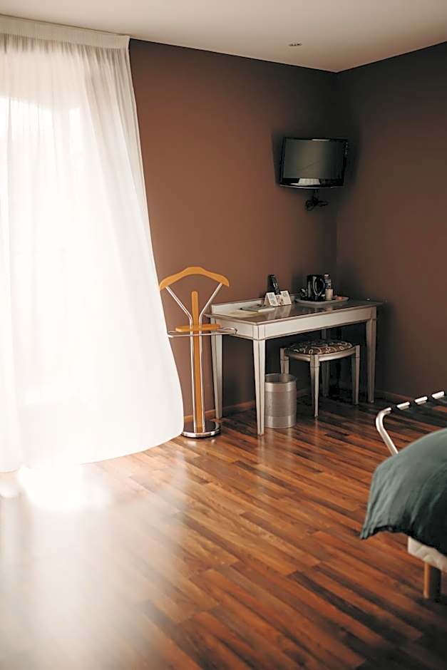 Logis - Hotel Restaurant du Parc