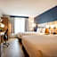 La Quinta Inn & Suites by Wyndham Danbury