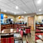 Comfort Inn & Suites Near University of Wyoming