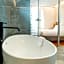 GRANDI 32 Boutique Residence