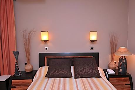 Standard Double City View