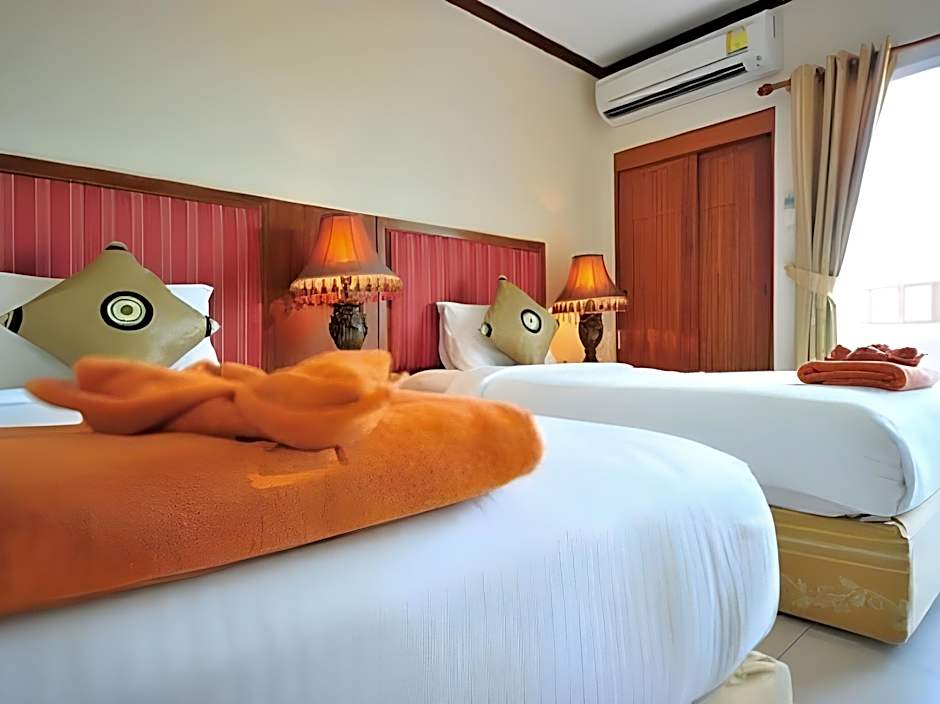 Thipurai Beach Hotel