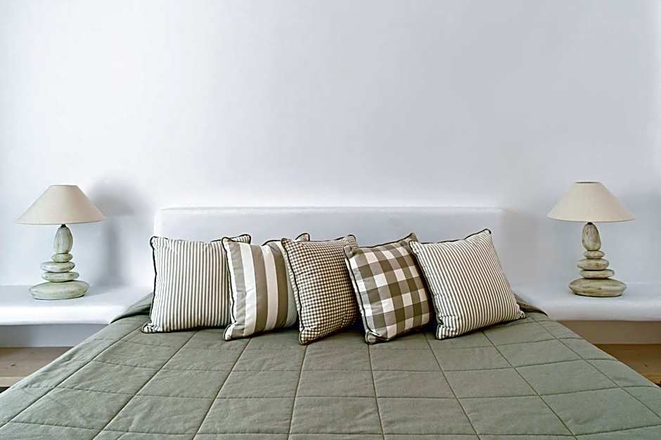 Evgenia Villas & Suites by Calm Collection