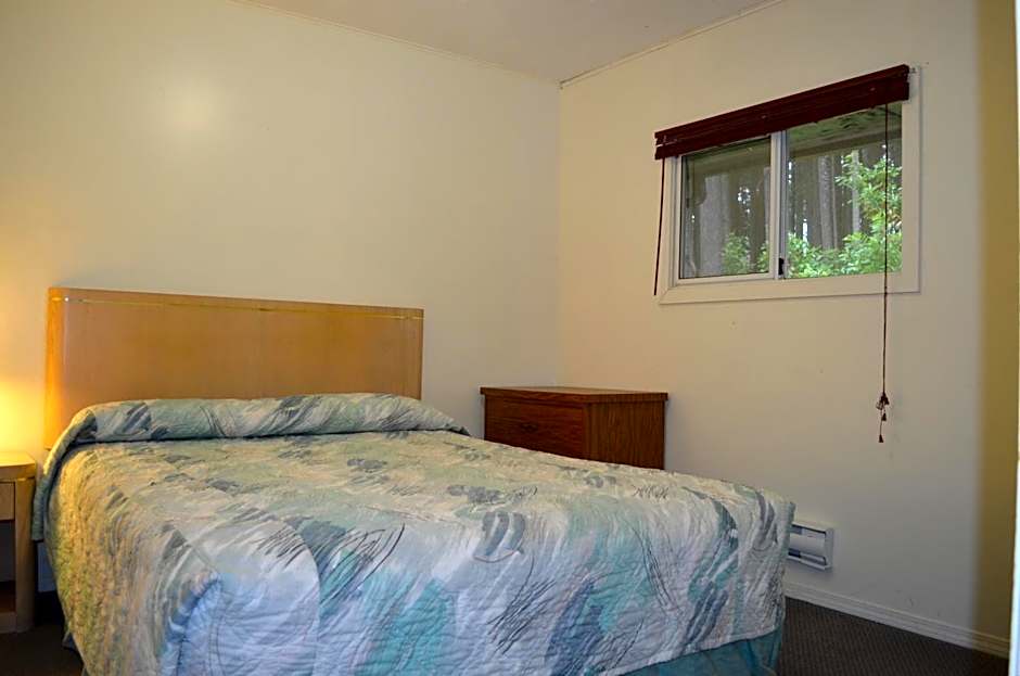 Seaside Villa Motel & RV Park