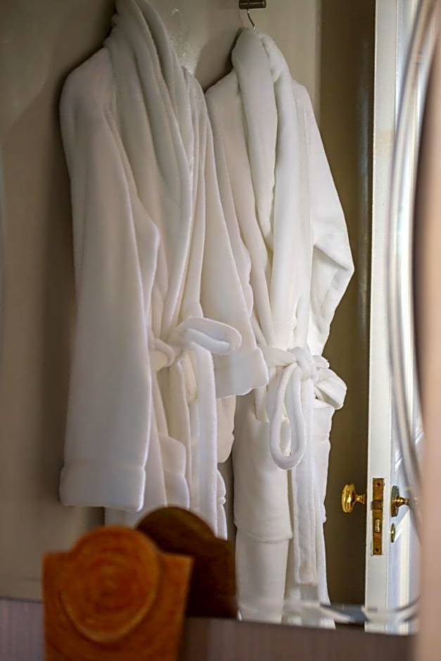 Chateau de Marine Boutique Hotel