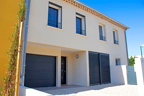 BASTIDE 9
