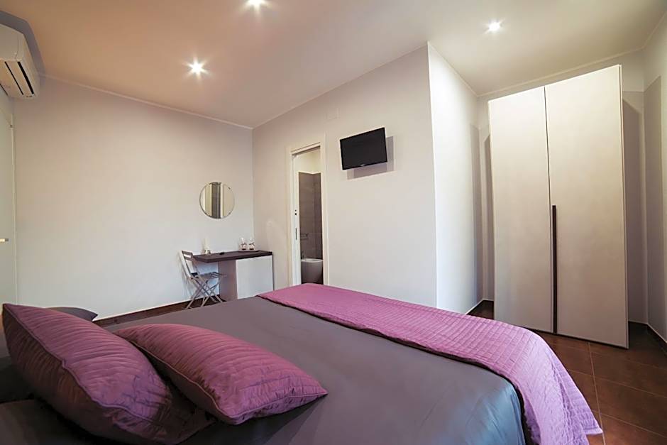 Glam House